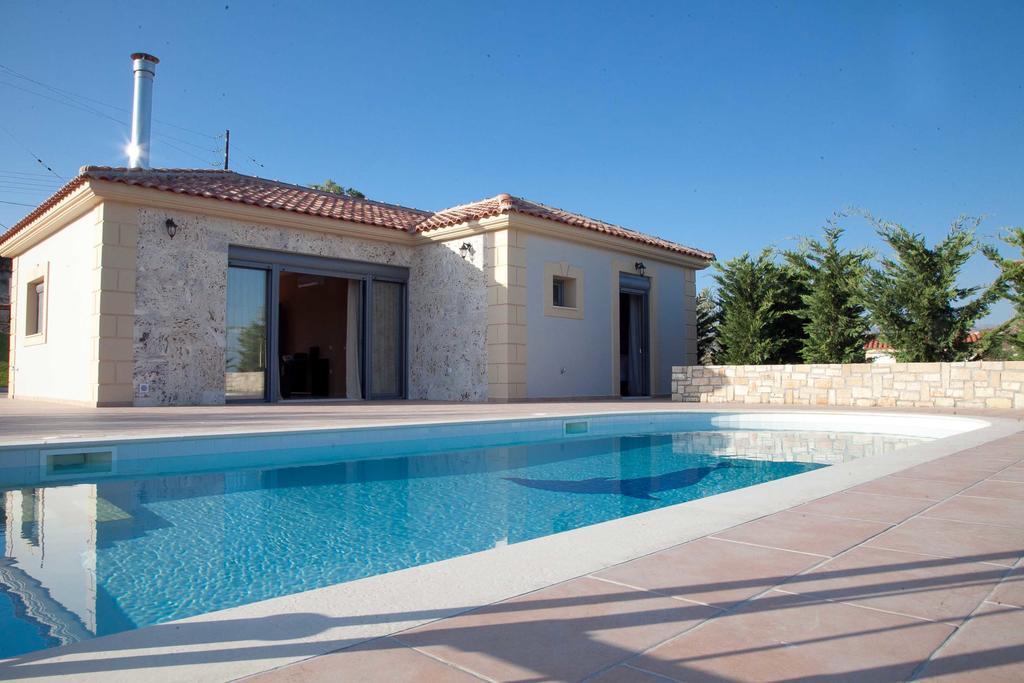Ameadros Resort Mantzavinata Экстерьер фото
