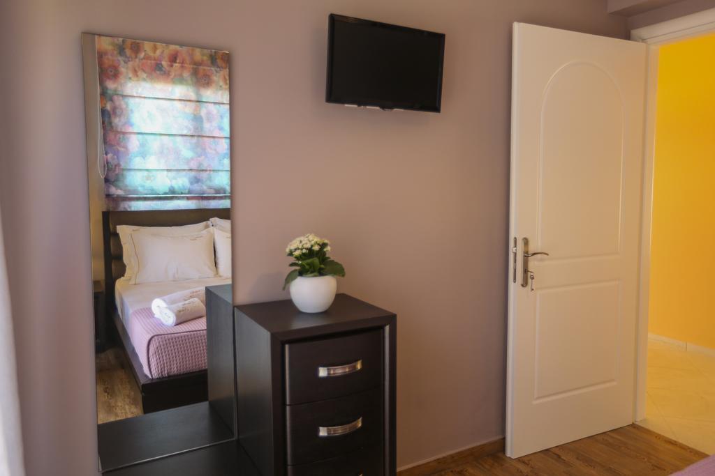 Ameadros Resort Mantzavinata Экстерьер фото